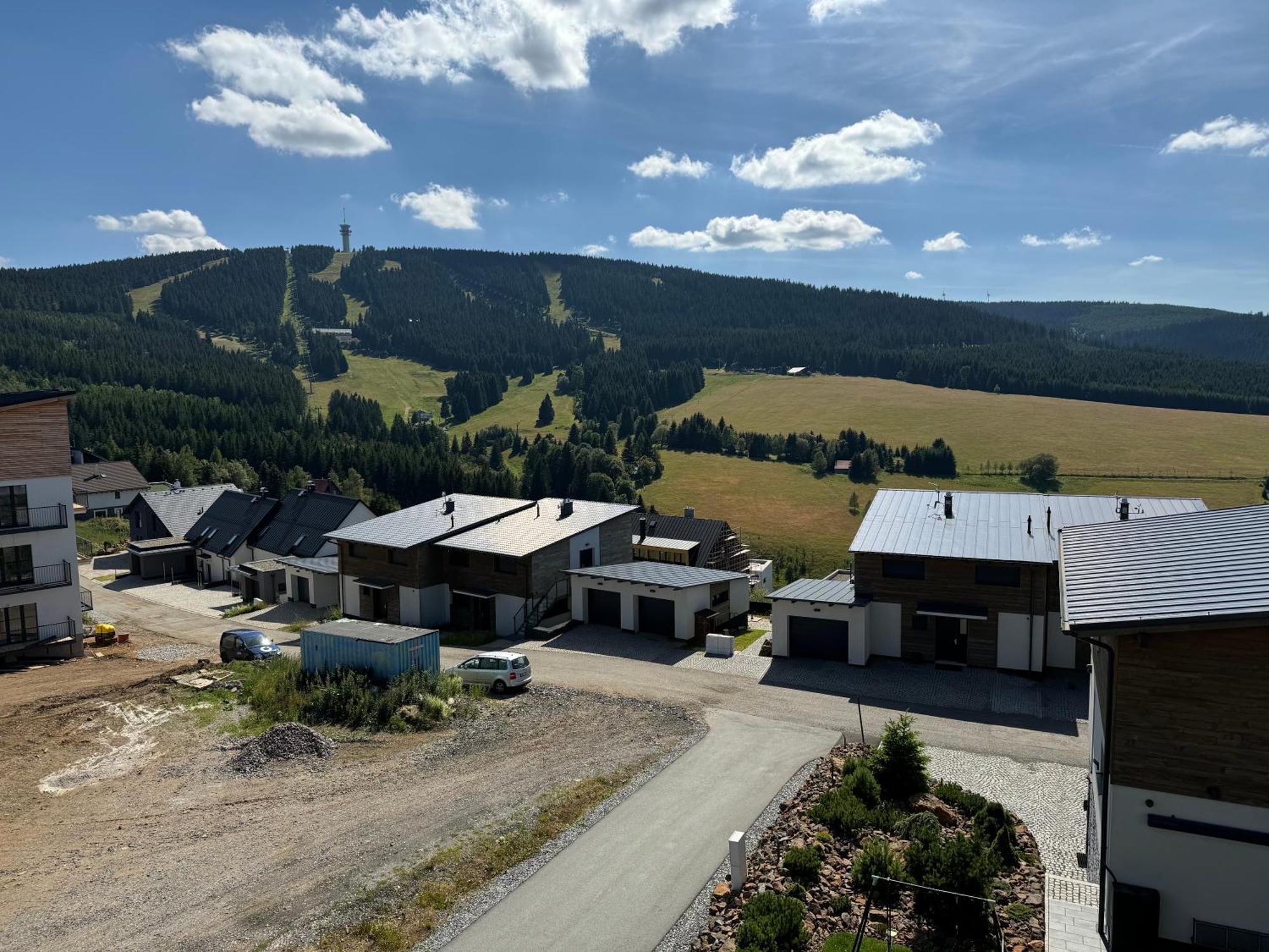Apartmany Horizont Loučná pod Klínovcem Екстериор снимка